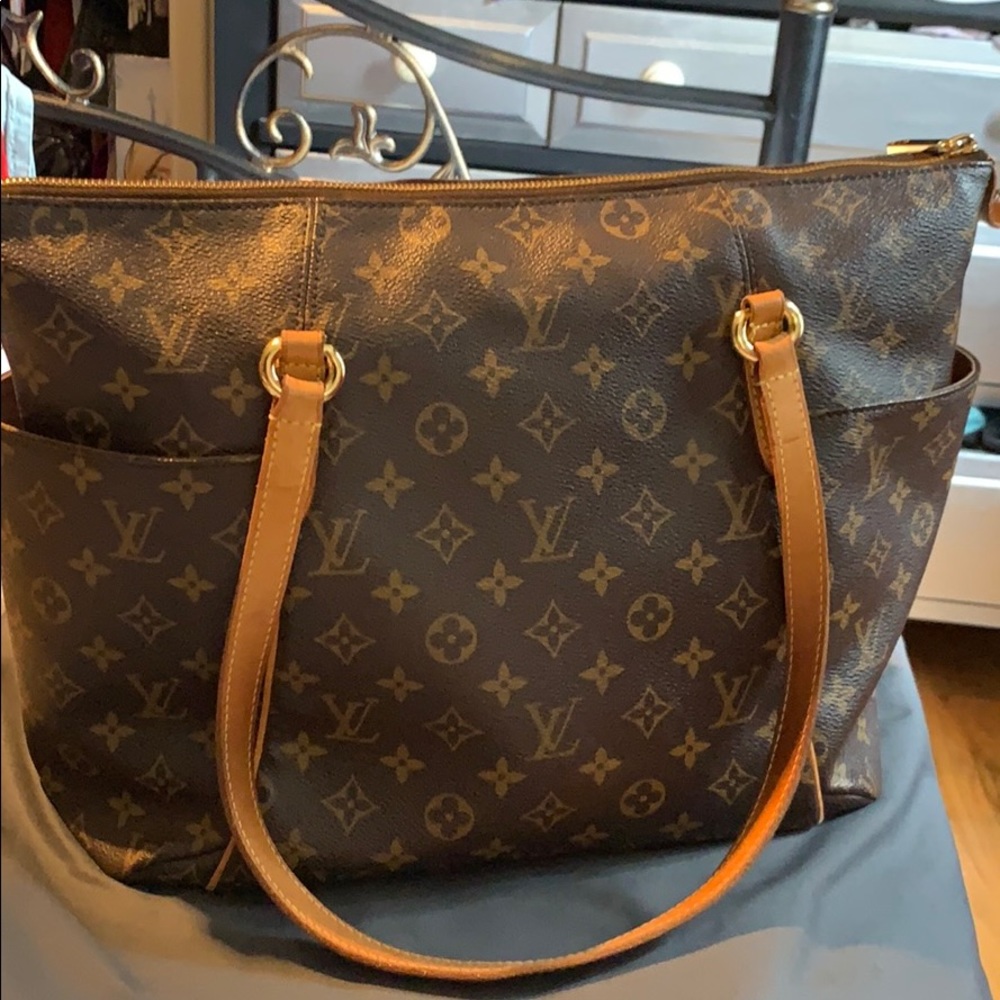Louis Vuitton Totally MM